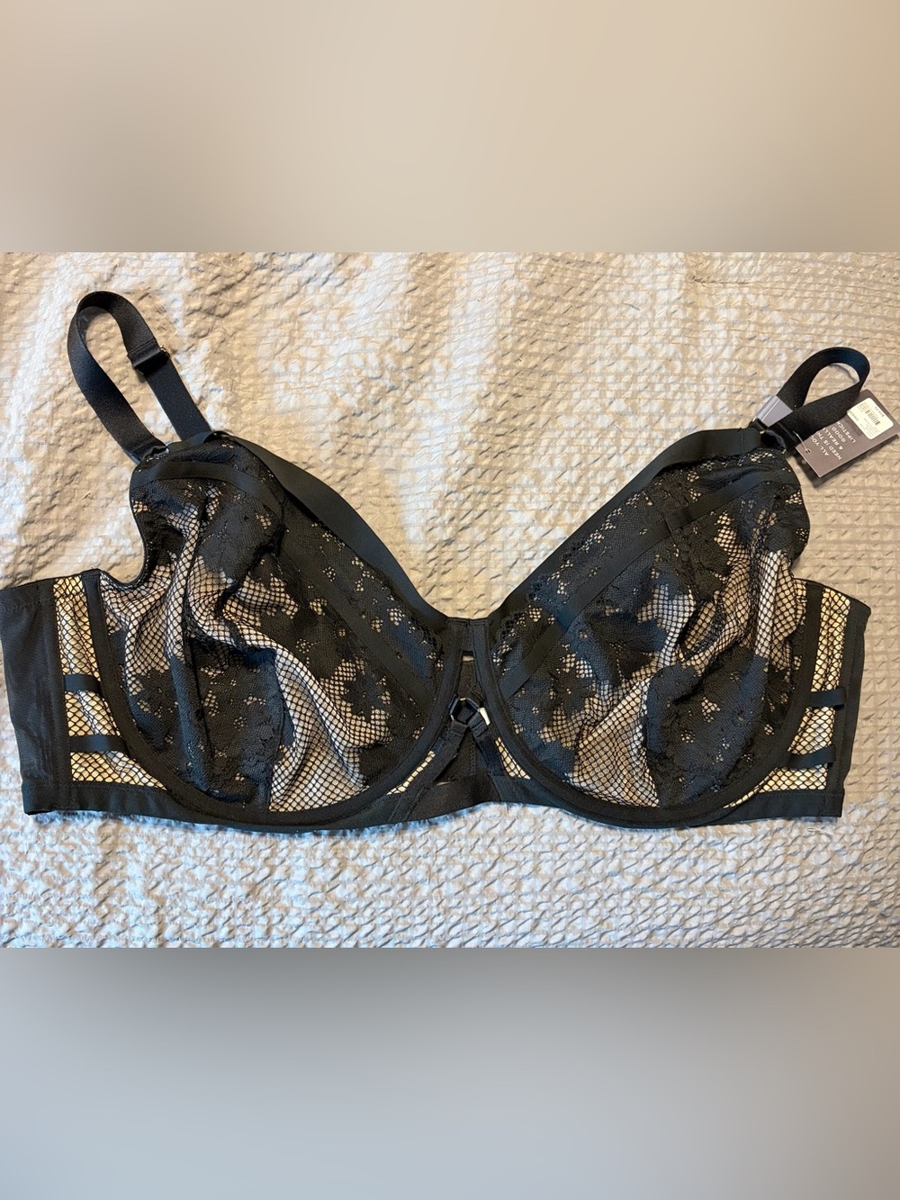 Cacique Lane Bryant Bra 50DDD Fishnet Lace Unlined Balconette Underwire Black